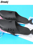 Summer New 2023 Men Women Slipper Interesting Shark Funny Slipper Men Women At Home Soft Sole Slipper beach flip