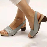 Breakj Women's Large Code 2023 Summer New Fish Mouth Clip Beach High Heel Buckle Buckle Women's