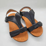 Durable Soft Outdoor Beach Sandals Retro Ankle Strap Lightweight Walking Shoes Slip On Sandals Woman