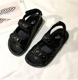 Sandals Summer New Flat British Wind Embroidery Thick-soled Casual Casual Roman Fragrance Designer Shoes