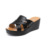 Women Wearing Sloping Sandals Summer 2023 New Thick-Soled Waterproof Platform One-Word Fishmouth 4143 Large Women's