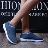 Hot Selling Breathable Lightweight Sports Casual Shoes Round Head Fashion Plus Size 43 Women's Single
