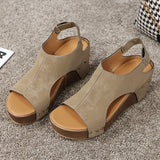 Breakj Spring And Summer New Rivet Slope And Fish Mouth Sandals Women Large Size Waterproof Table Hollow Thick-Soled Women