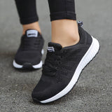 Sneaker 2021 Summer Breathable Men Shoes High Quality Trainer Sneakers Comfy Mesh Flat Shoes For Men Non-Slip Large