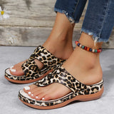 Breakj Spring And Summer New Large-Size Slippers Women Fashion Slope With Flip-Flops Wearing Beach Slippers