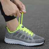 Sneaker 2021 Summer Breathable Men Shoes High Quality Trainer Sneakers Comfy Mesh Flat Shoes For Men Non-Slip Large
