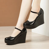 Heel High Heel Buckle Spring Single Shoes 2023 New Thick-Soled Waterproof Platform Walking Shoes Lacquered Leather Shallow-Mouth Work