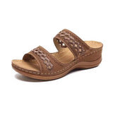 Breakj Size Thick Bottom Slippers Female Women Slippers Soft Bottom Car Suture Hollow Slippers