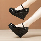 Heel High Heel Buckle Spring Single Shoes 2023 New Thick-Soled Waterproof Platform Walking Shoes Lacquered Leather Shallow-Mouth Work