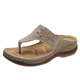 Breakj Large-Size Drill Toes Outside Wearing Beach Sandals Flat-Bottomed Loose Cake Bottom Slippers