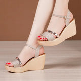 High-Heeled Sandals Women's Gold 2023 New Summer Muffin Thick Soles Large Size One-Word Flat-Soled Soft Sandals Comfortable