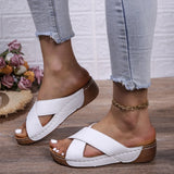 Breakj New Large Size Leather Bread With Thick Bottom Crocs Light Good Wear Sandals Women