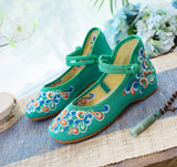 Breakj And Autumn Shallow Mouth Round Head Canvas Embroidered Cloth Shoes A Word Button Mother Shoes Women's Shoes Single