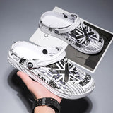 Summer Beach Slippers Men Sandals Outdoor Soft Bottom Hollow Garden Clogs Shoes Men Clogs Sandals De Hombre Big Size