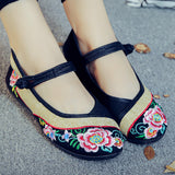 Breakj Not Include Shoe Box Canvas Buckle Ethnic Mother Shoes Old Lady Flowers Soft Sole Flat Embroidered Women's Cloth Shoes
