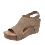 Breakj Spring And Summer New Rivet Slope And Fish Mouth Sandals Women Large Size Waterproof Table Hollow Thick-Soled Women