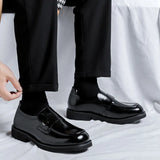 Breakj Wind Small Leather Shoes Male Design Sense Small Spring And Autumn Flat Shoes Black Lazy Foot Pedal