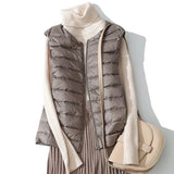 2023 Women Women Ultra Light Down Vests Slim Sleeveless Jacket Portable Girl Lightweight Windproof Waistcoat size 8XL