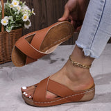 Breakj New Large Size Leather Bread With Thick Bottom Crocs Light Good Wear Sandals Women