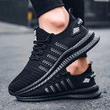 Men Shoes Black New Lightweight Comfortable Sports Running Shoes Big Size 39-48 Zapatillas De Deporte