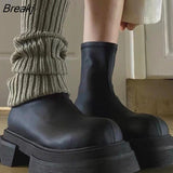 New Platform Boots Gothic Short Boots Fashion Back Zippers Ankle Boots Platform Thick Sole Ladies Chelsea