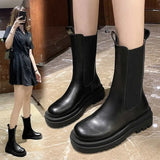 Football Club Boots And Girls Increase 2024 New Spring And Autumn Super Hot Chimney Short Boots Thick Soles Martin Boots