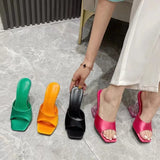 Breakj 2025 Summer New Transparent Crystal Shoes Coarse Heel Cool Slippers Women Fashion Wearing Beach