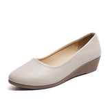 Breakj The Autumn Of 2025, The New Women's Single Shoe Slope And Comfortable Pointed Bean Shoes In The Heel Of The Working Mother's