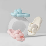 Cute Cloud Slippers for Women Summer 2023 New Designer Thick Platform Sandals Woman EVA Soft Sole Non Slip Beach Flip