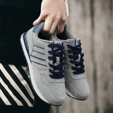Sneakers Men Sport Running Shoes Women Light Athletic Shoes Leather Men Casual Flats Trail Walking Shoe Plus