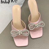 Summer Transparent Strange Low Heels Slippers Outdoors Fashion Crystal Bowknot Women Slides Shoes Party Dress Sandals