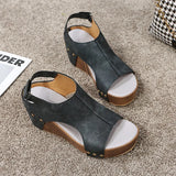 Breakj Spring And Summer New Rivet Slope And Fish Mouth Sandals Women Large Size Waterproof Table Hollow Thick-Soled Women