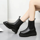 Boots Women Fall 2023 New British Wind Boots Platform Chesille Short Boots Inss Damp Chimney