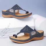 Wedge Shoes Soft Sole Vintage Ladies Sandals Embroidery Flower Casual Shoes For Women Comfy Mom Footwear Flip Flops