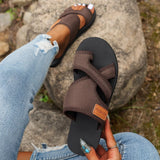 Breakj New Large-Size Lady Flat-Bottomed Toe Cool Slippers Comfortable Breathable Beach Slippers