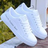 Summer Men Casual Shoes Fashion Men's Board Shoes Light Sports Shoes Men Tennis Sneaker Soft White Shoes Male Flat