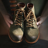 Men Chelsea Boots Winter Retro Cow Suede Tooling Boots Three-colour Flat Short Desert shoelac Boots Motorcycle Ankle